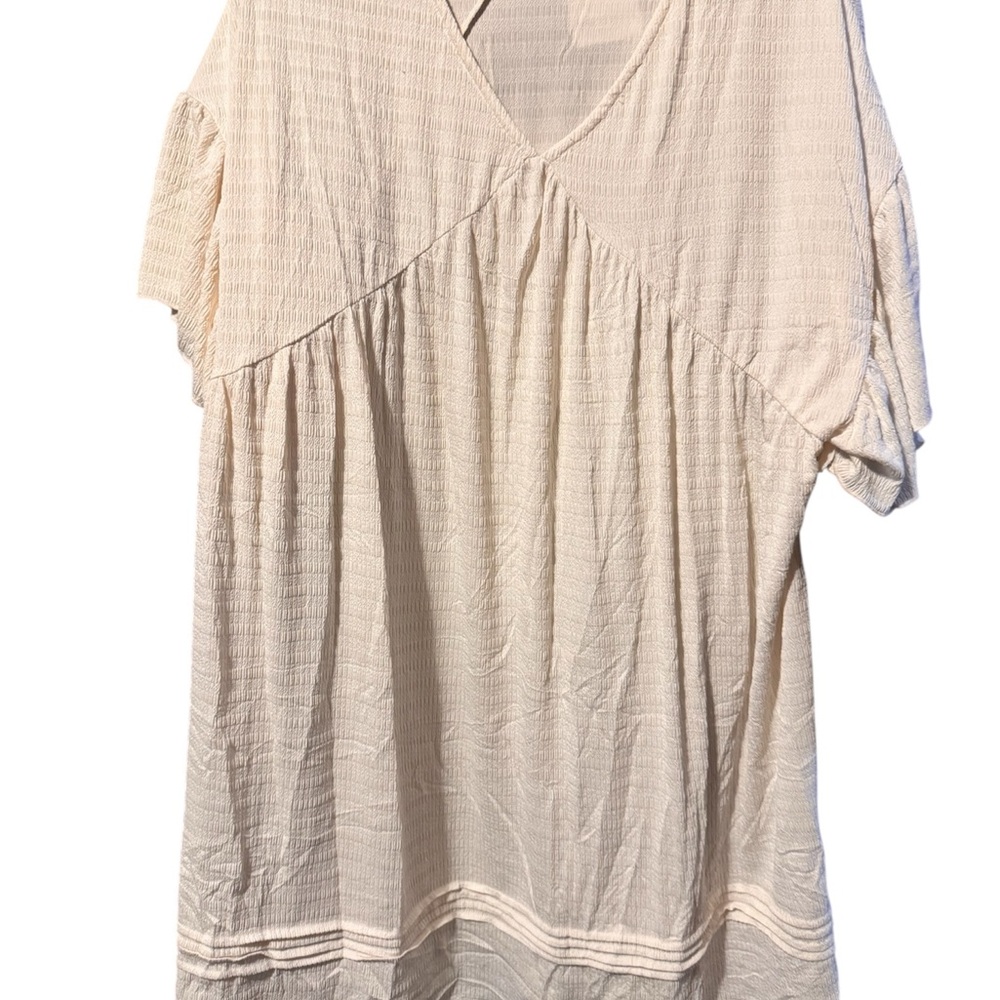 Elegant Cream Women's Blouse